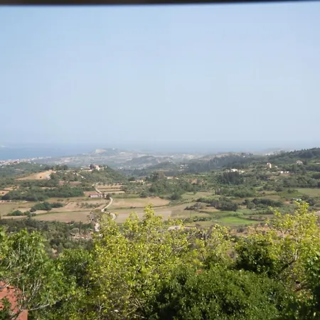 Rena's Panorama View House Landhuis *