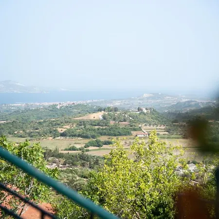 Rena's Panorama View House Vovikes
