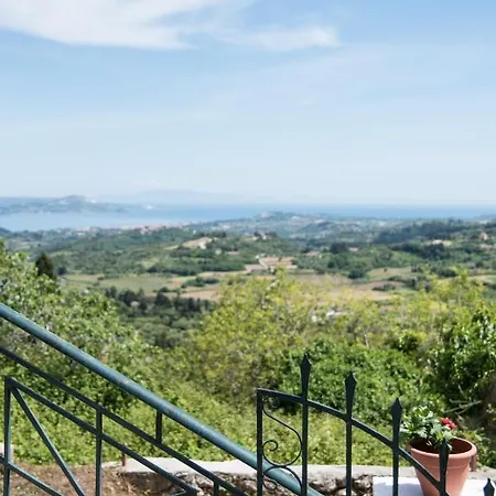 Country house Rena's Panorama View House Vovikes
